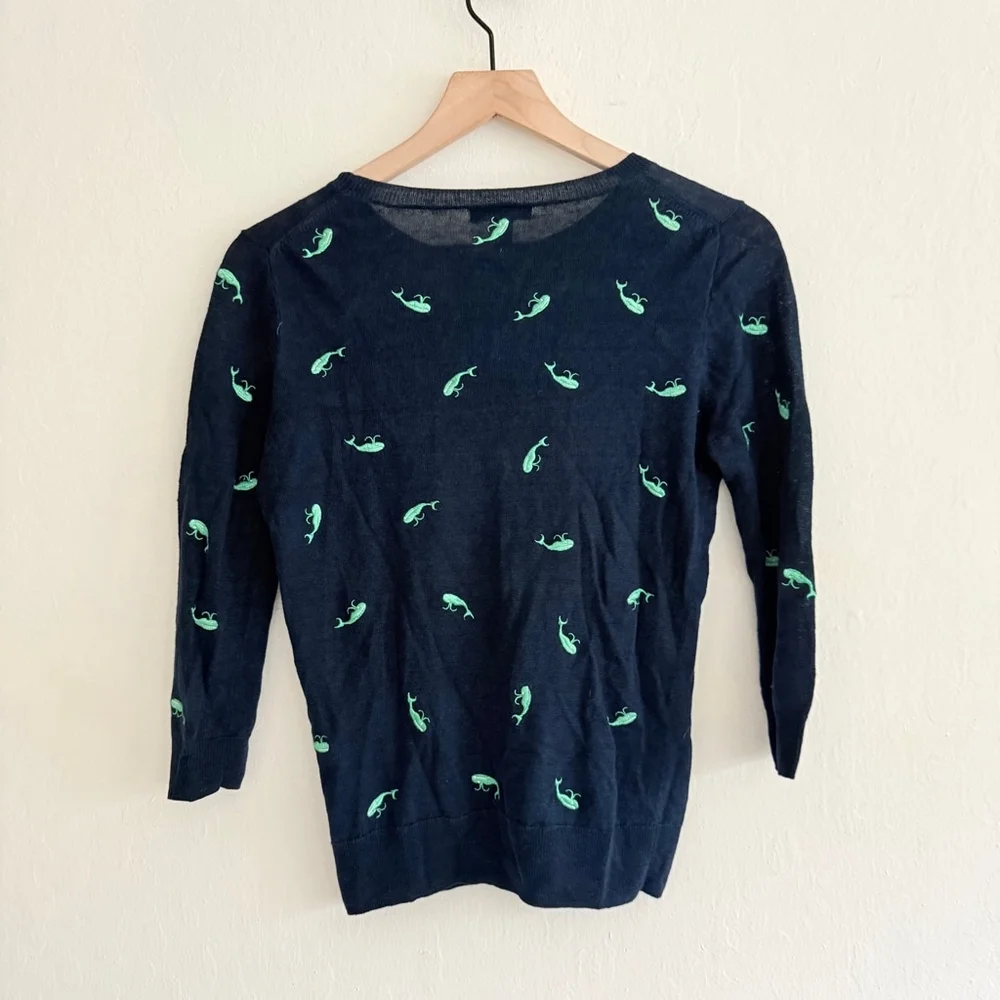 J. Crew Women's Blue/Green Whale Pattern Sweater Size XS